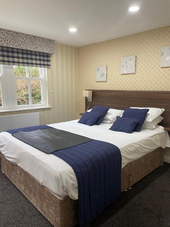 Kings Croft Hotel Pontefract Extérieur photo