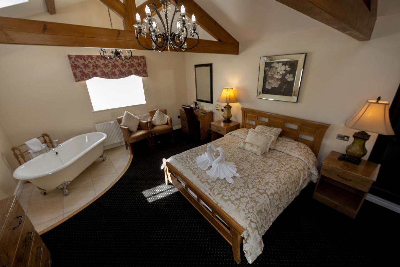 Kings Croft Hotel Pontefract Extérieur photo