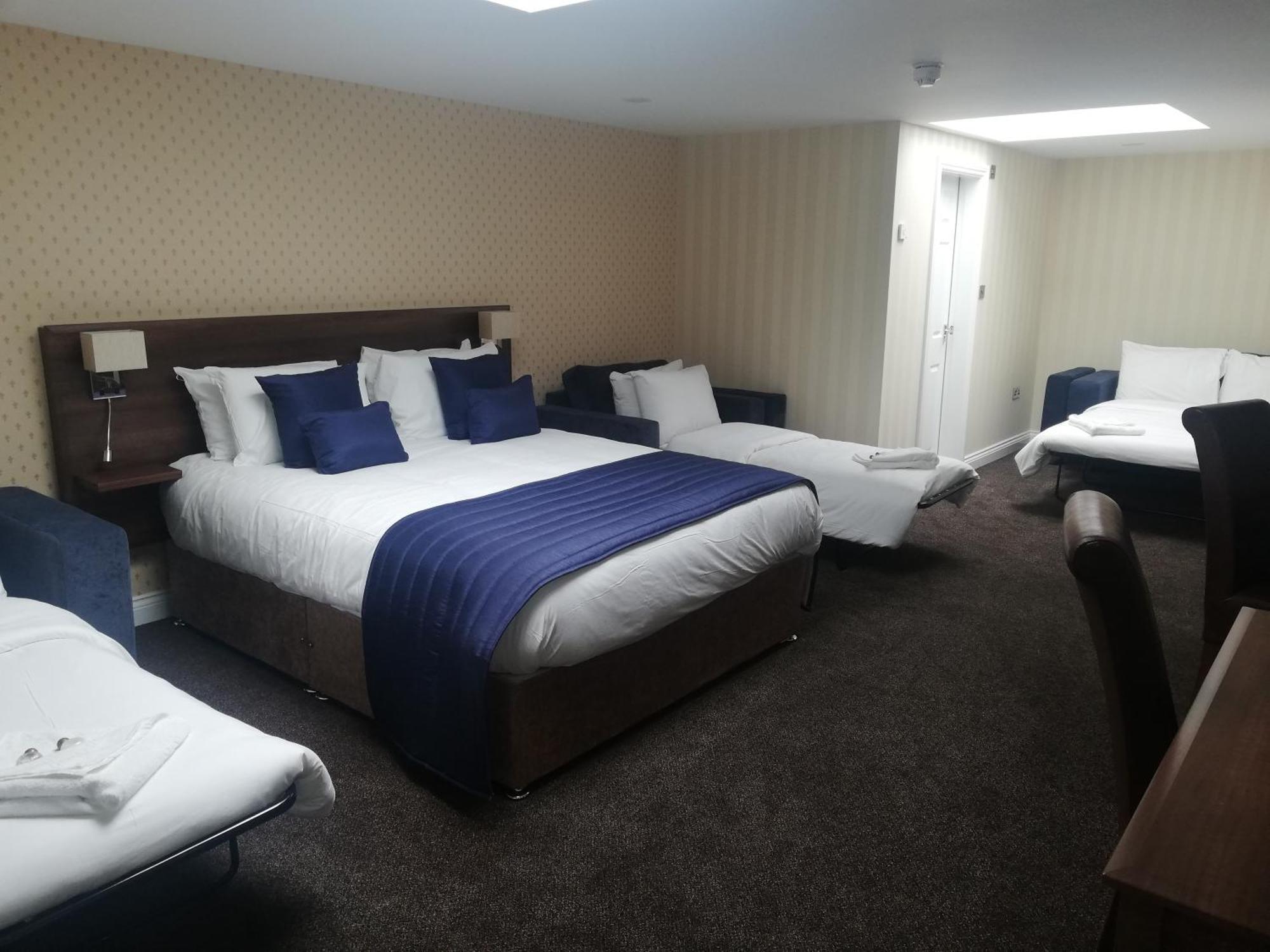 Kings Croft Hotel Pontefract Extérieur photo