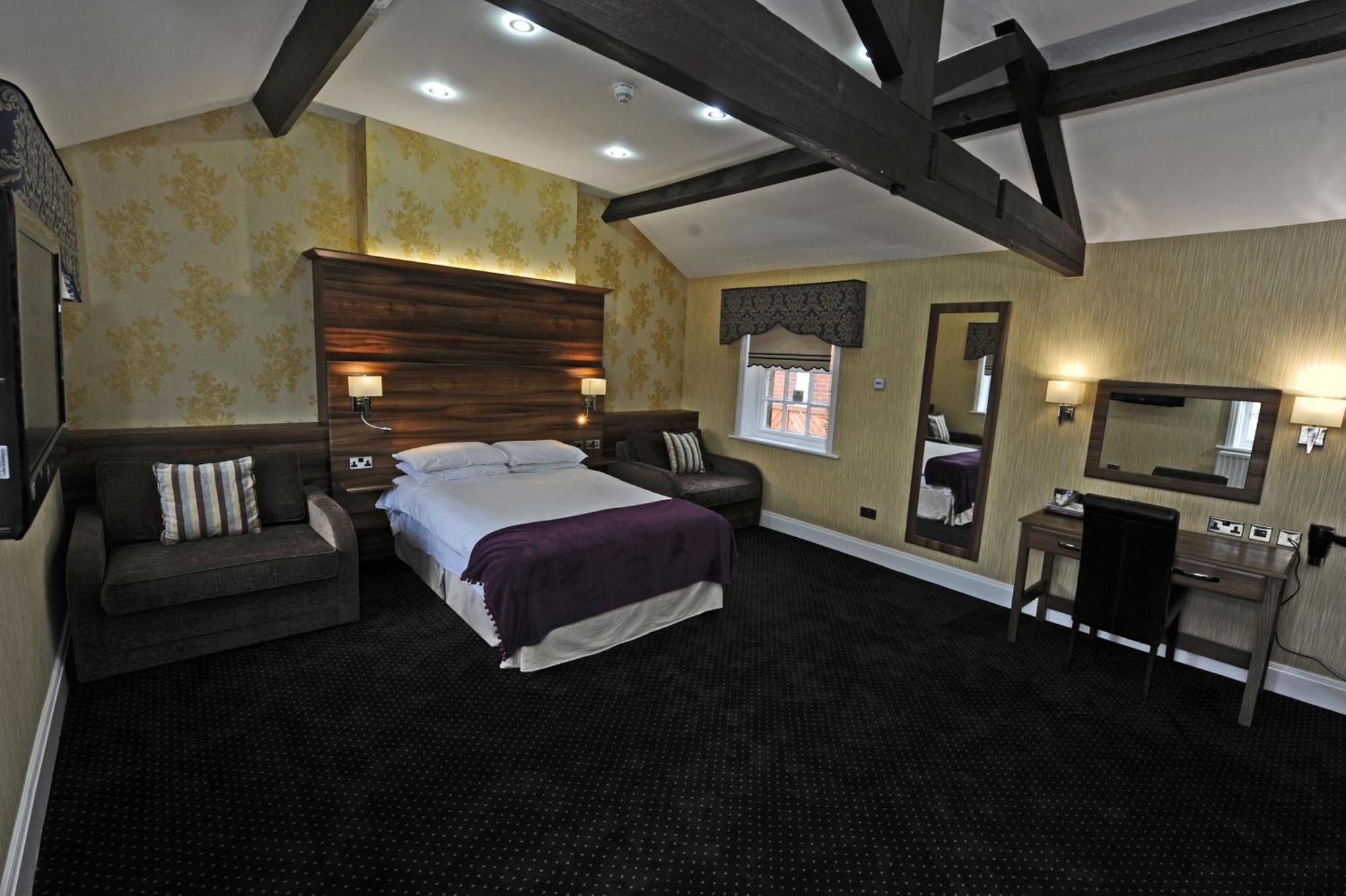 Kings Croft Hotel Pontefract Extérieur photo